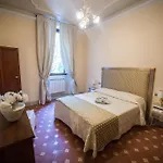 Gerini Indipendenti Con Piscina E Ampi Spazi * Ronta