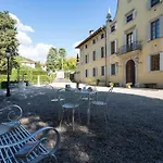 Gerini Indipendenti Con Piscina E Ampi Spazi *